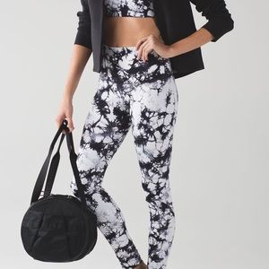 LULULEMON WUNDER LEGGINGS